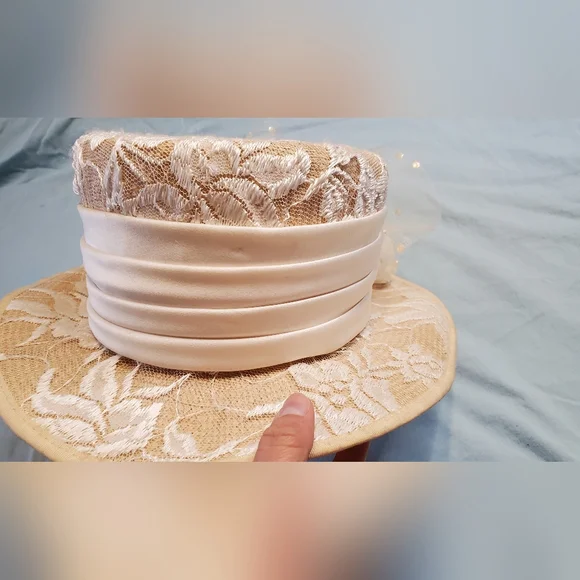 Whittall & Shon Chic Lace  Women's Straw Hat with Floral Accents - Picture 2 of 10